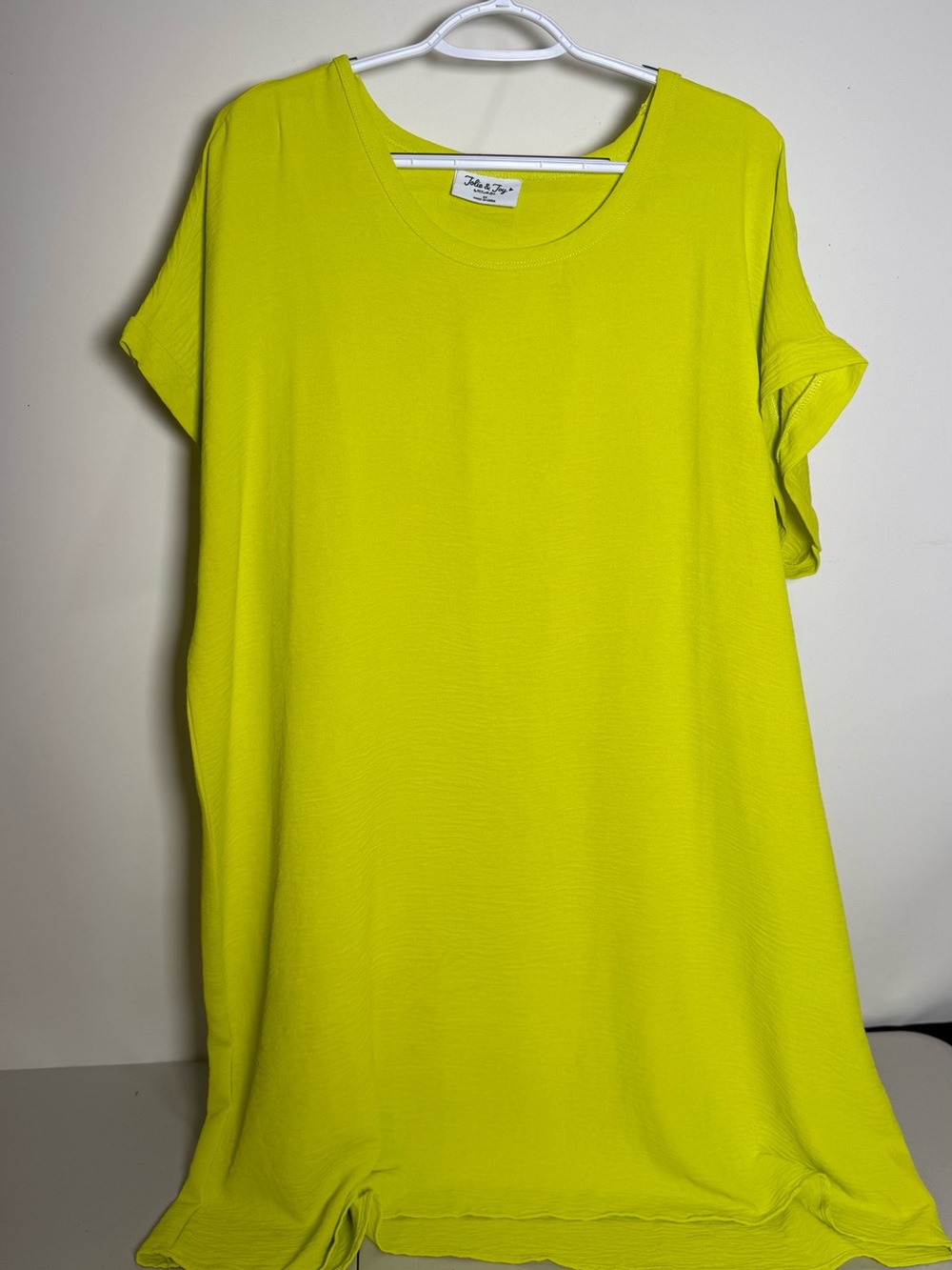 Jolie & Joy by FCT With Love Plus Size Lime Green Tunic